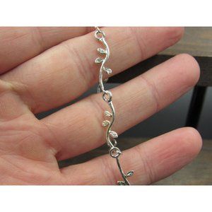 7" Sterling Silver Tarnished Floral Chain Bracelet Vintage Elegant Beautiful